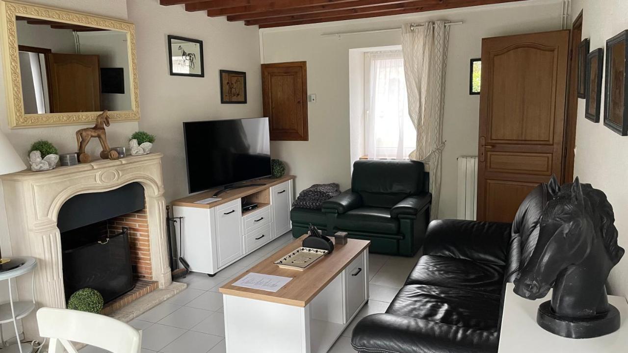 Le Courtil Villa Cerisy-la-Foret Buitenkant foto